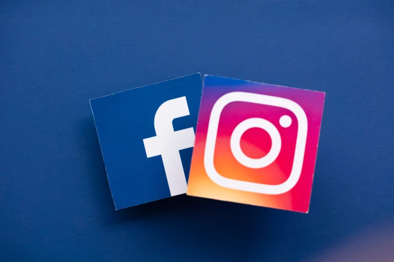 Facebook vs Instagram : Où se cache réellement votre client idéal ?